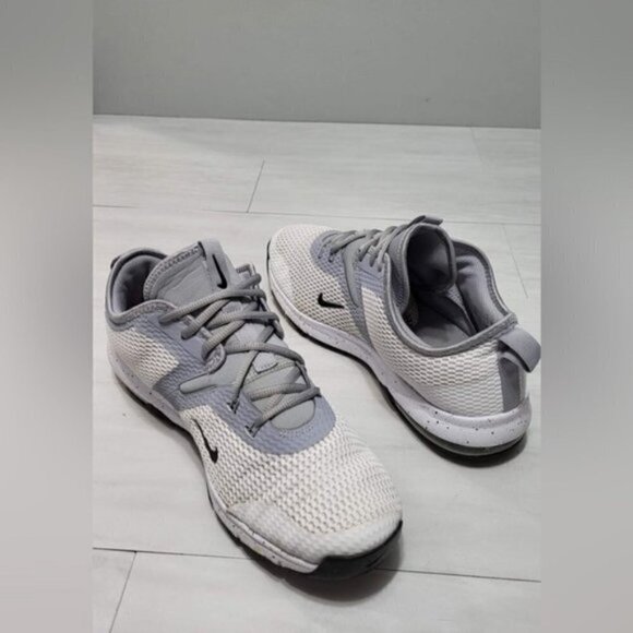 Nike Air Max Typha 2 White Black Wolf Grey AO3020 100 - Picture 7 of 13